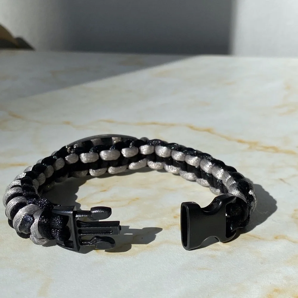 NEW San Antonio Spurs youth Paracord Bracelet